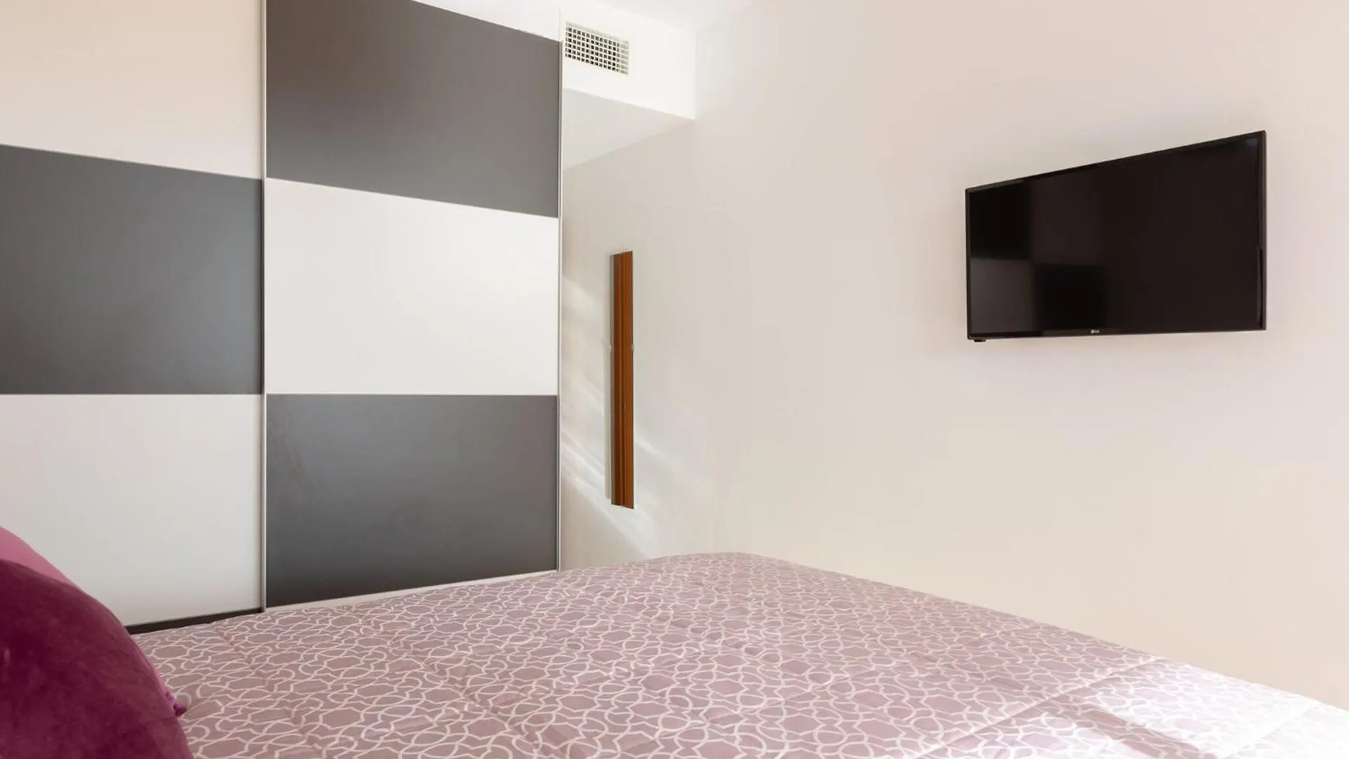 Casa Carmen - Apartment In Buenas Noches Estepona Holiday home